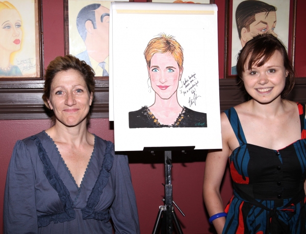 Photo Coverage: Edie Falco Receives Sardi's Caricature Image