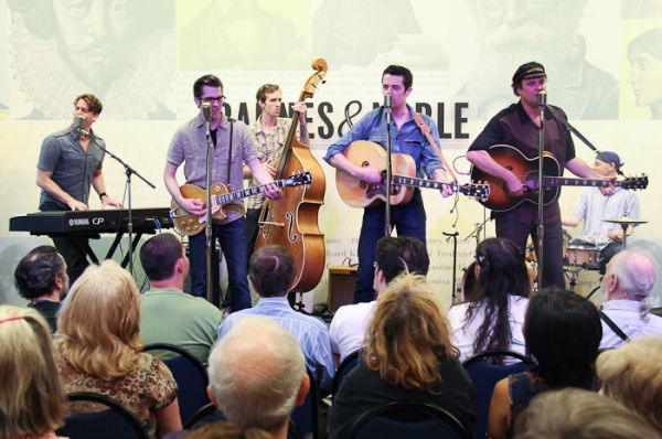Photo Coverage: MILLION DOLLAR QUARTET Celebrates Cast Album Release at Barnes & Noble Image