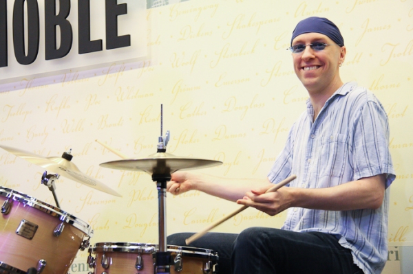 Photo Coverage: MILLION DOLLAR QUARTET Celebrates Cast Album Release at Barnes & Noble Image