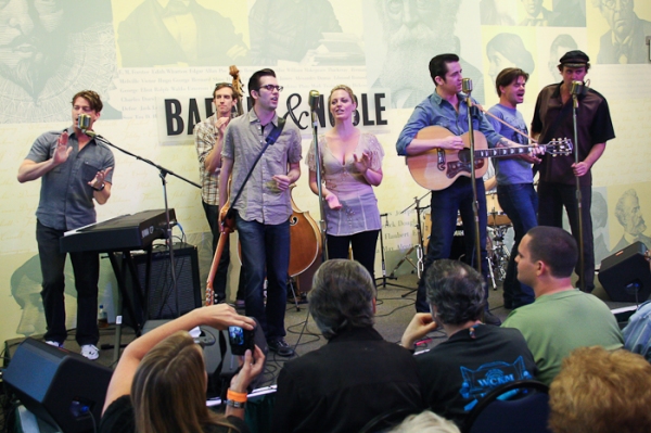 Photo Coverage: MILLION DOLLAR QUARTET Celebrates Cast Album Release at Barnes & Noble Image