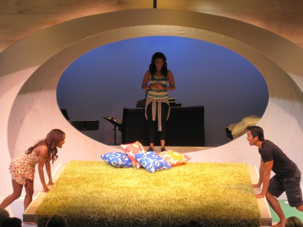 Photo Coverage: York Theatre's FALLING FOR EVE Meets the Press Image