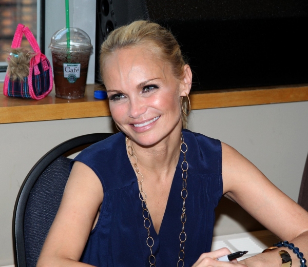 Photo Coverage: PROMISES, PROMISES Celebrates Cast Album Release at Barnes & Noble Image