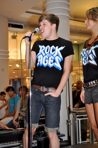 Photo Coverage: JCPenney and the Cast of Rock of Ages Kick Off Broadway in Bryant Bark! 