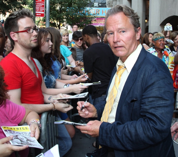 Photo Coverage: HAIR's Closing Stage Door! Image