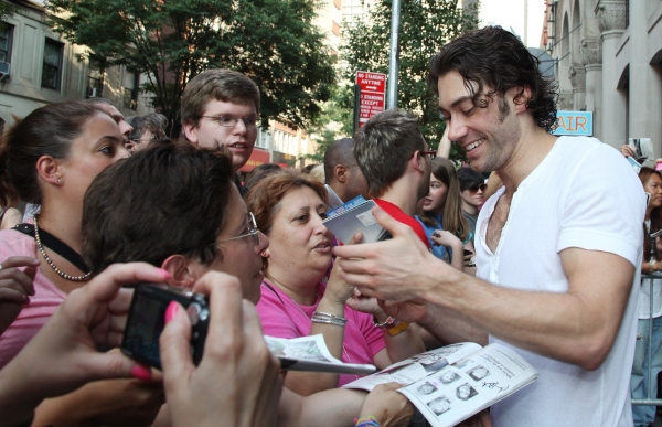 Photo Coverage: HAIR's Closing Stage Door! Image