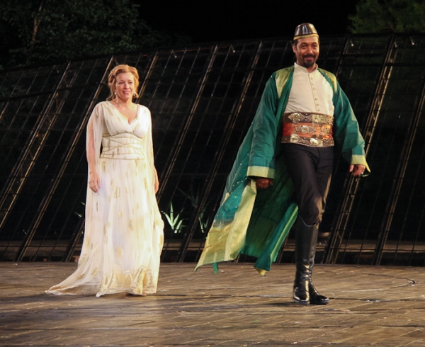 Photo Coverage: THE WINTER'S TALE Opens at the Delacorte Image