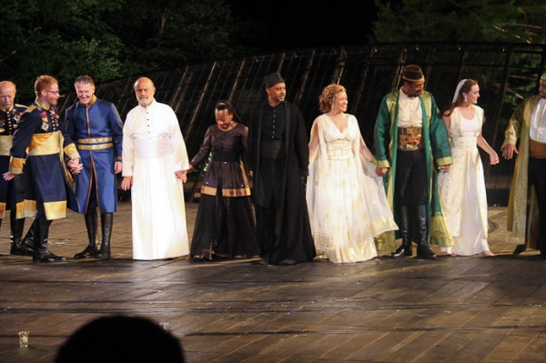 Photo Coverage: THE WINTER'S TALE Opens at the Delacorte Image