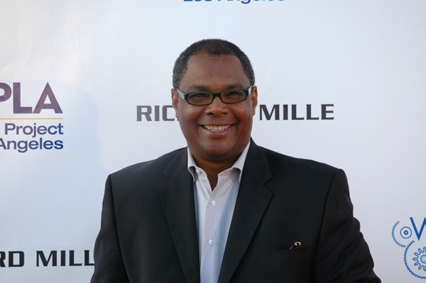 Photo Coverage: APLA Raises $235K with Art Auction Image