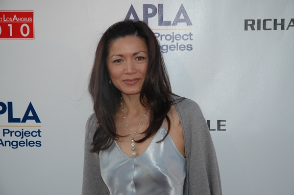 Photo Coverage: APLA Raises $235K with Art Auction Image