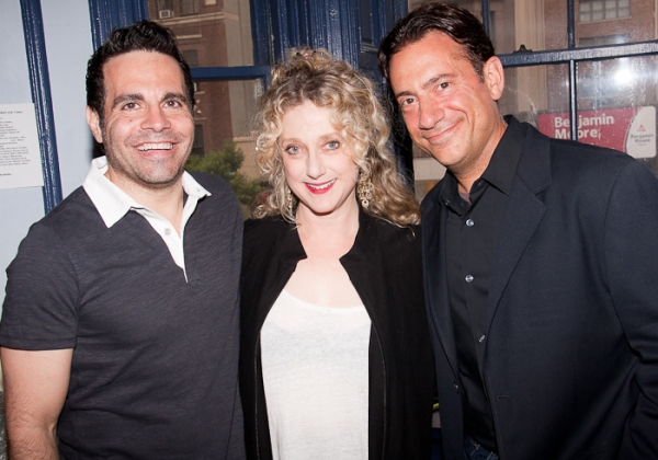 Photo Coverage: Johnston, Kane, Dratch et al. in CELEBRITY AUTOBIOGRAPHY Image