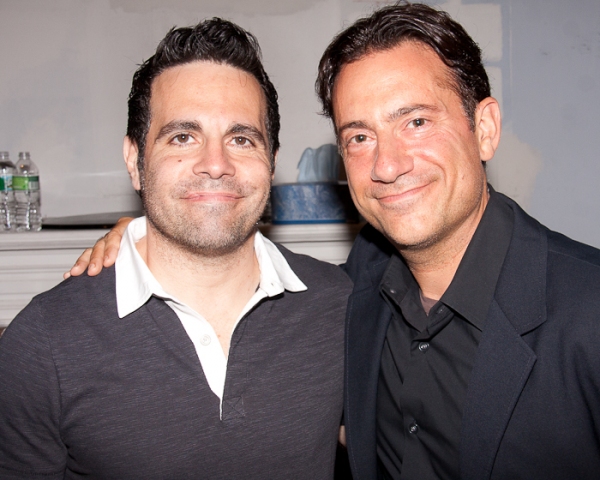 Photo Coverage: Johnston, Kane, Dratch et al. in CELEBRITY AUTOBIOGRAPHY Image