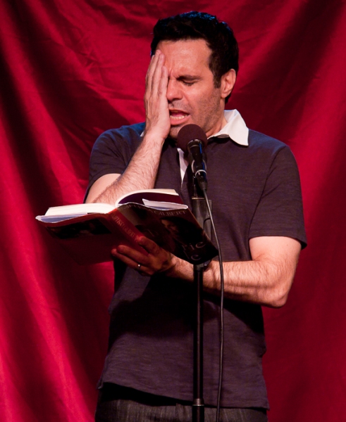 Photo Coverage: Johnston, Kane, Dratch et al. in CELEBRITY AUTOBIOGRAPHY Image