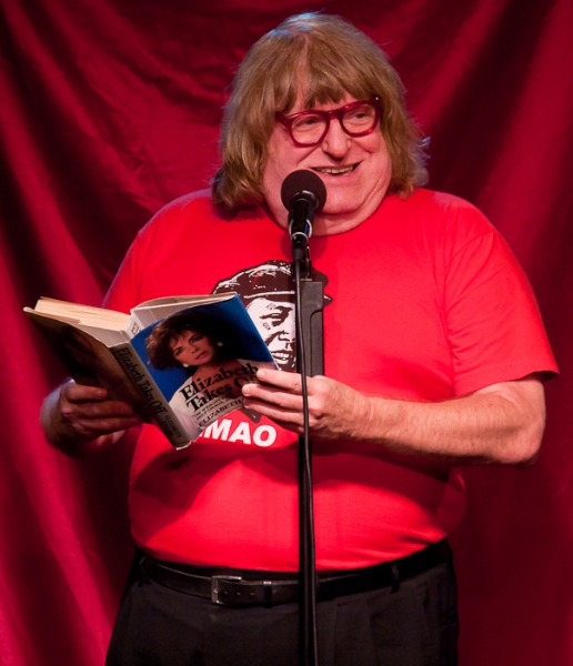Photo Coverage: Johnston, Kane, Dratch et al. in CELEBRITY AUTOBIOGRAPHY Image