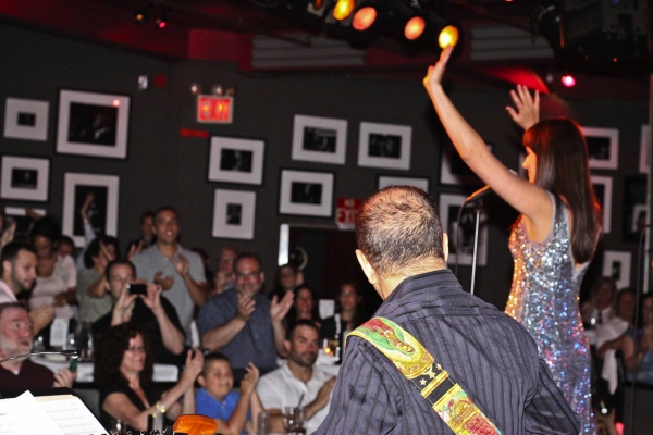 Photo Coverage: Dee Roscioli Plays Cabaret Debut at Birdland Image