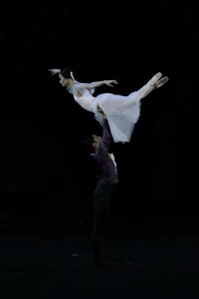 Photo Flash: Ballet Manila Presents GISELLE 