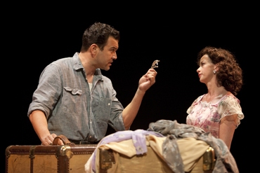 Photo Flash: Guthrie Theater Presents A STREETCAR NAMED DESIRE 