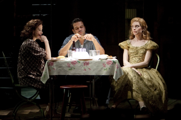 Photo Flash: Guthrie Theater Presents A STREETCAR NAMED DESIRE Image