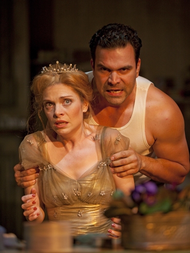 Photo Flash: Guthrie Theater Presents A STREETCAR NAMED DESIRE Image