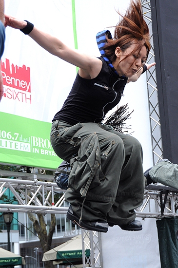 Photo Coverage: PROMISES, HEIGHTS et al. Play Broadway in Bryant Park, 7/8 Image