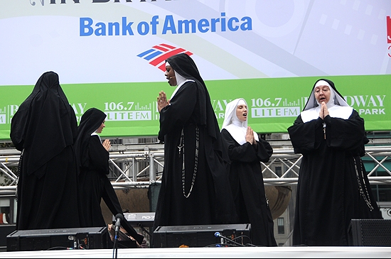 Photo Coverage: PROMISES, HEIGHTS et al. Play Broadway in Bryant Park, 7/8 Image