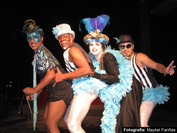 Photo Flash: Goodman's La Visita de la Vieja Dama Image