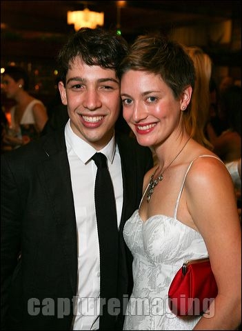 Coby Getzug (L) and Zoe Perry  Photo