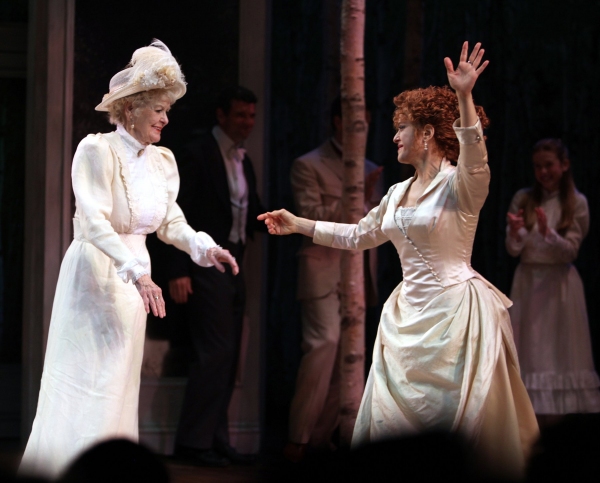 Elaine Stritch & Bernadette Peters Photo