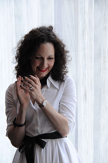 Photo Coverage: Neuwirth Launches 'Morticia's Nails' to Benefit The Actor's Fund Image