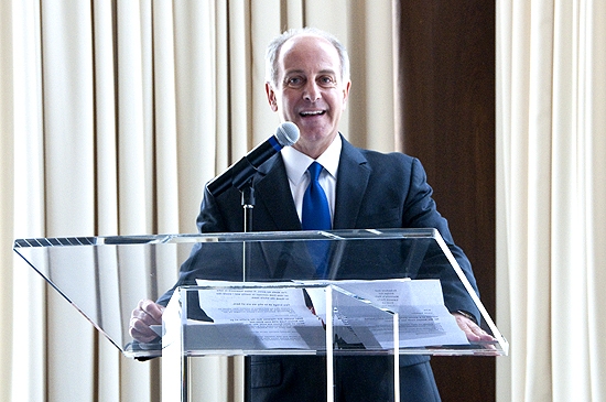 Photo Coverage: Neuwirth Launches 'Morticia's Nails' to Benefit The Actor's Fund Image