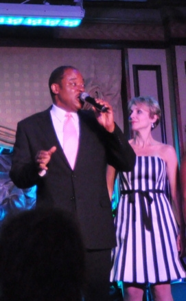 Photo Coverage: Gonzalez, Abraham et al. Sing Neil Berg at Feinstein's Image