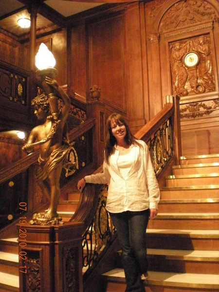 Photo Flash: Mackenzie Phillips Visits Titanic: The Artifact Exhibition 