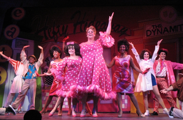 Christopher Sieber and the cast of HAIRSPRAY Photo