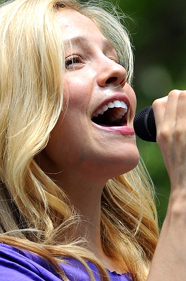 Photo Coverage: Broadway in Bryant Park, July 22 Image