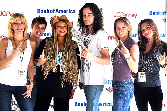 Photo Coverage: Broadway in Bryant Park, July 22 Image