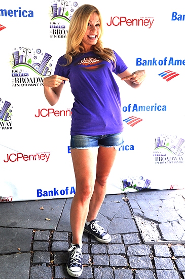 Photo Coverage: Broadway in Bryant Park, July 22 Image