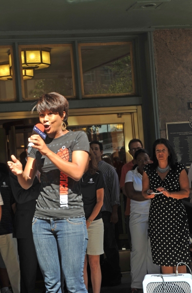 Photo Flash: AMERICAN IDIOT'S Christina Sajous Sings At Macy's Herald Square Image
