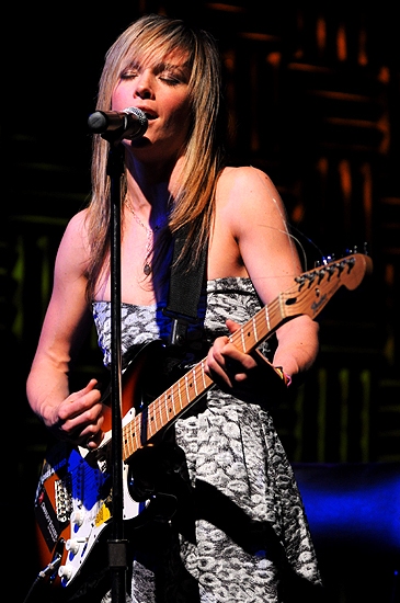 Photo Coverage: IDIOT Plays Joe's Pub for Bway Impact Image