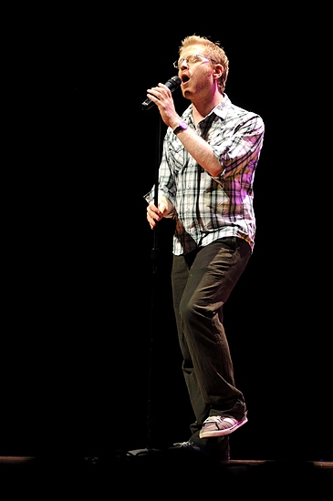 Photo Coverage: Baldwin, Luker, Rapp et al. in 'Broadway Stands Up for Freedom' Concert Image