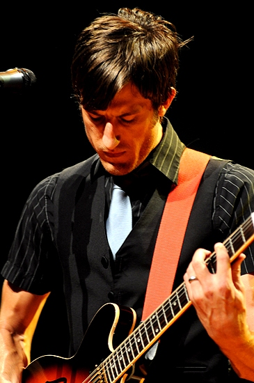 Photo Coverage: Baldwin, Luker, Rapp et al. in 'Broadway Stands Up for Freedom' Concert Image