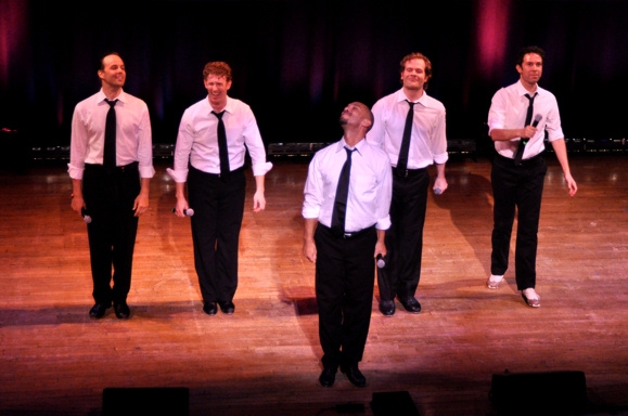 Photo Coverage: All Singin,' All Dancin' at The Town Hall 
