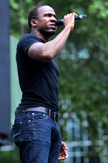Photo Coverage: WICKED, NORMAL, ADDAMS & LION KING Play Broadway In Bryant Park Image