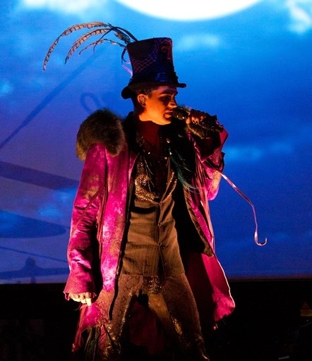 Photo Coverage: Adam Lambert performs at Mandalay Beach Image