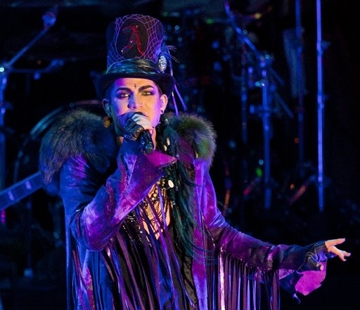Photo Coverage: Adam Lambert performs at Mandalay Beach Image