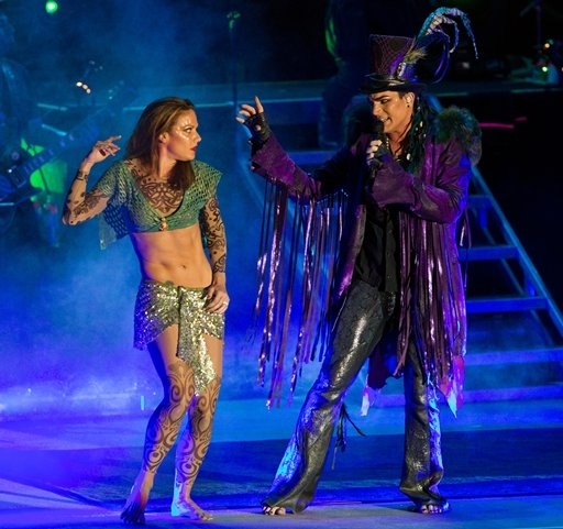 Photo Coverage: Adam Lambert performs at Mandalay Beach Image