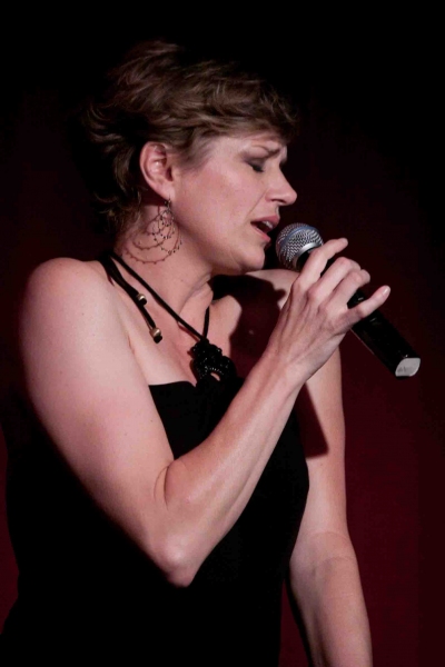 Photo Flash: Cady Huffman Plays Broadway At Birdland Image