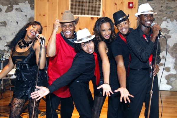 Photo Coverage: Parker, Rodriguez, Burgess and More Salute The Broadway Dreams Foundation Image