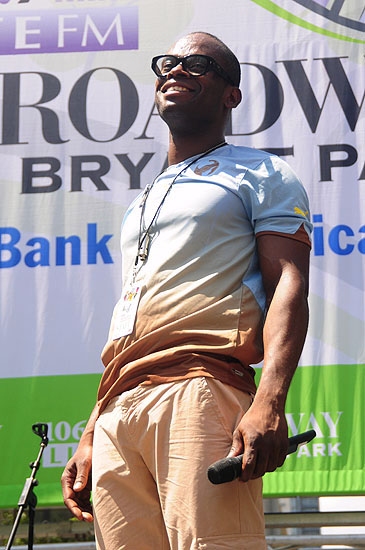 Photo Coverage: QUARTET, FELA!, AVENUE Q & More Play Broadway in Bryant Park! Image