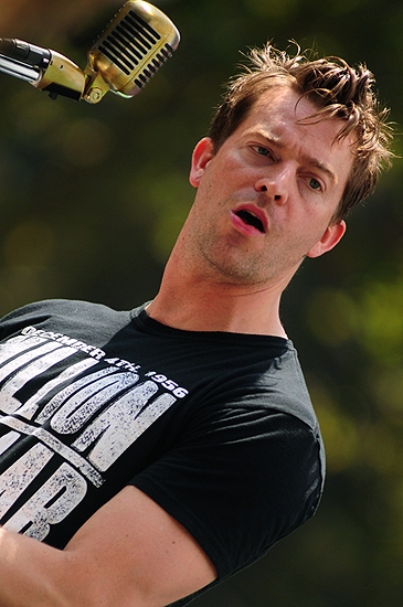 Photo Coverage: QUARTET, FELA!, AVENUE Q & More Play Broadway in Bryant Park! Image