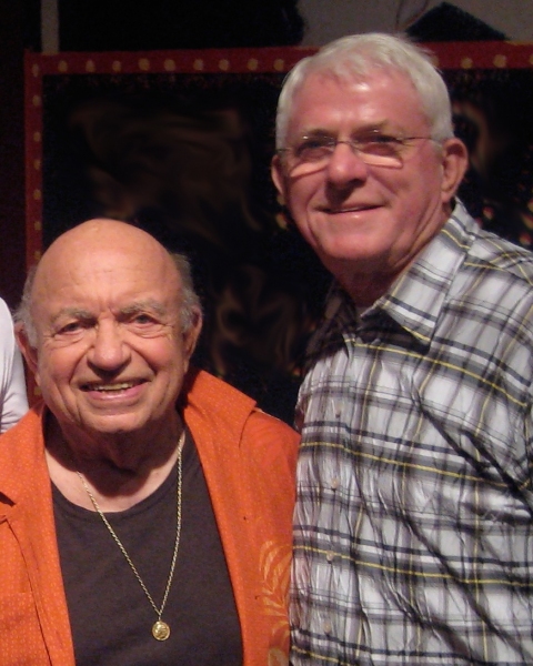 Photo Flash: Marlo Thomas & Phil Donahue Visit VIAGRA FALLS Image