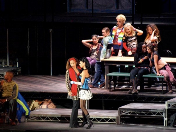 Tracie Thoms and Nicole Scherzinger with the cast of RENT at the Hollywood Bowl Photo